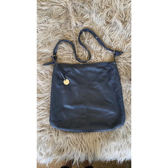 Pullicati Women's Soft Italian Leather Single Strap Zip Large Navy Blue - Picture 2 of 12